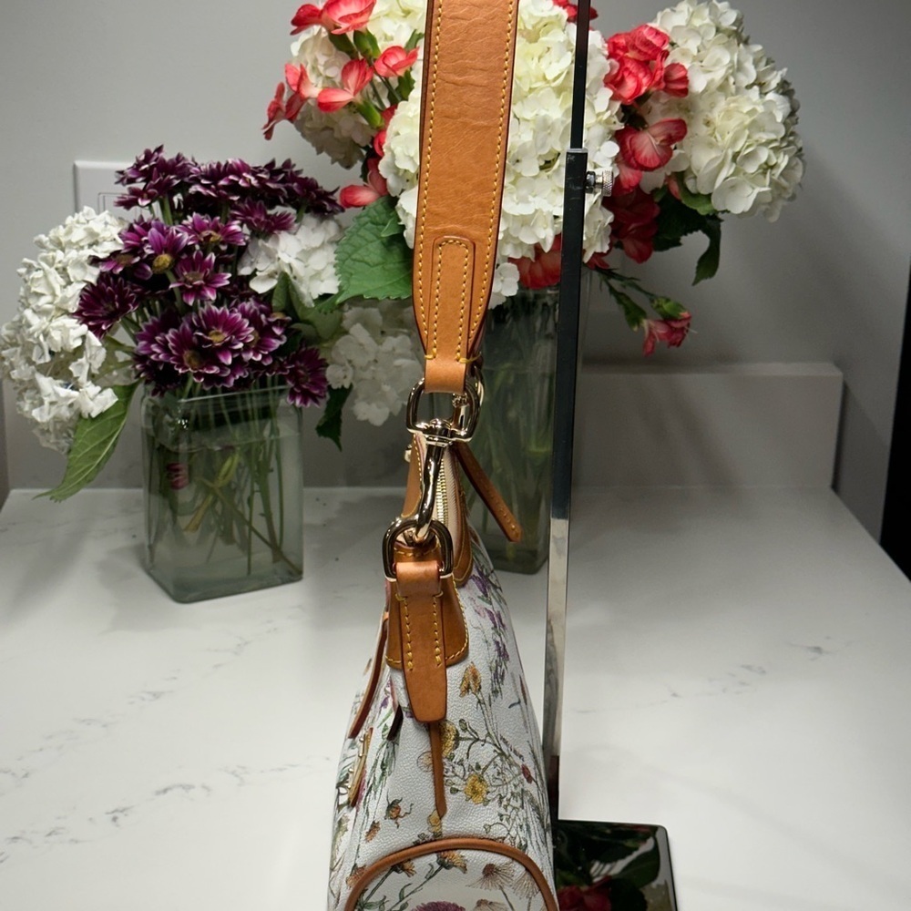 Dooney & Bourke Floral Leather Shoulder Bag + D & B Dusty - Picture 6 of 11